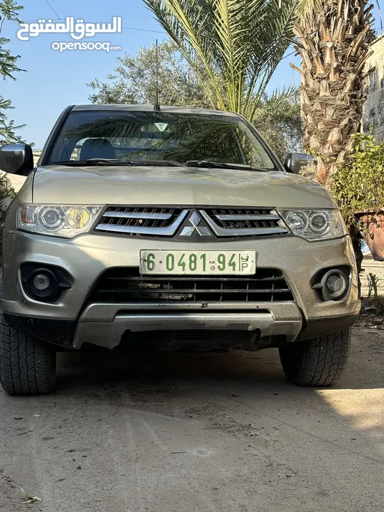 تندر متسبيشي L200 دفع خلفي 4x2 الحالة نظيف و السعر قابل لتفاوض مطور قير نظاف نظاف