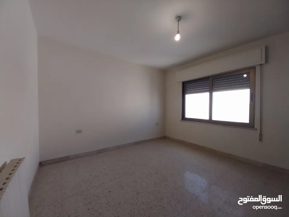 شقة للبيع في عبدون  ( Property ID : 36810 )