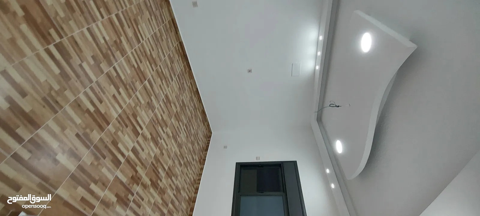 شقة فاخرة للبيع التاسعة كاش أو اقساط ط1هندسي 114 م اطلالة بحرية دائما