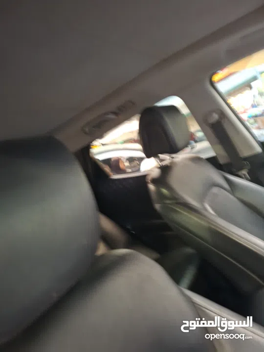 سانتافي 2014 لون ابيض 4*4 ماتور 2000 ديزلكاش 73000 ممكن دفعه لا تقل عن 40000 وشكات مع فرق بالسعر