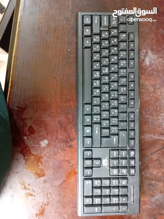 كمبيوتر HP جيل ثامن كامل مع جميع أغراضه ويندوز 10 مفعل أصلي الجهاز طياره حرفيا