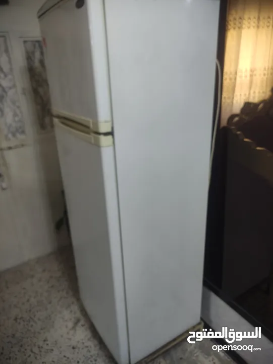 ثلاجه نوع جينرال ديلوكس مستعمله تبريد قوي جدا وتثليج بسعر مميز