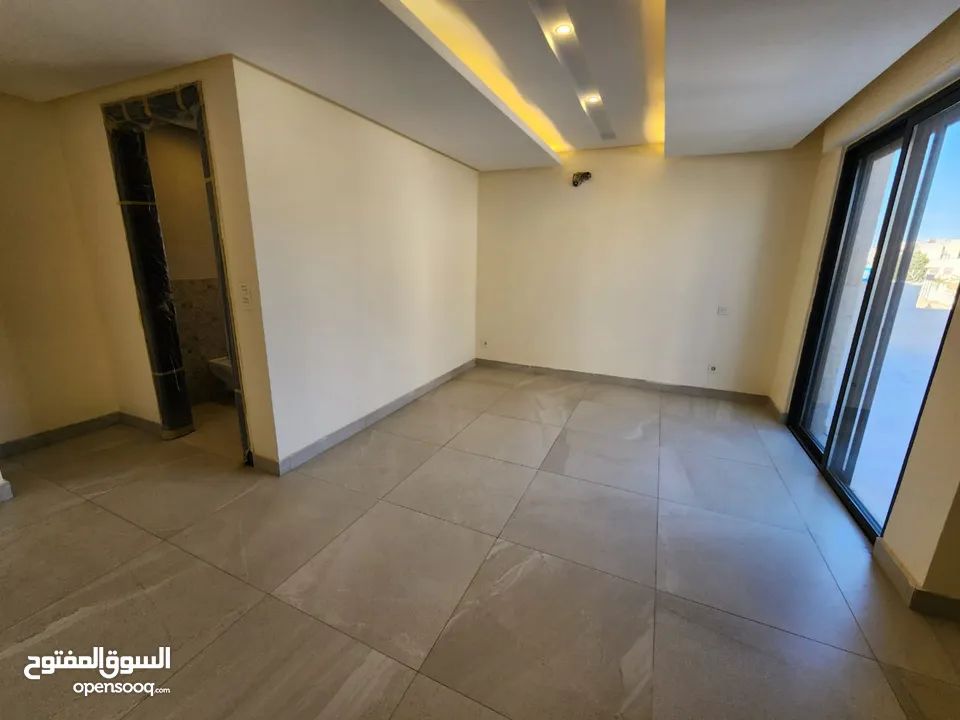 فيلا متلاصقة للبيع في عبدون - ref : 14510
