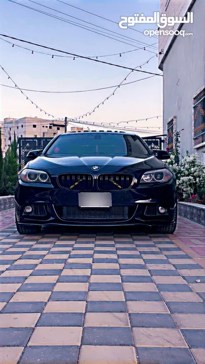 فل الفل BMW F10