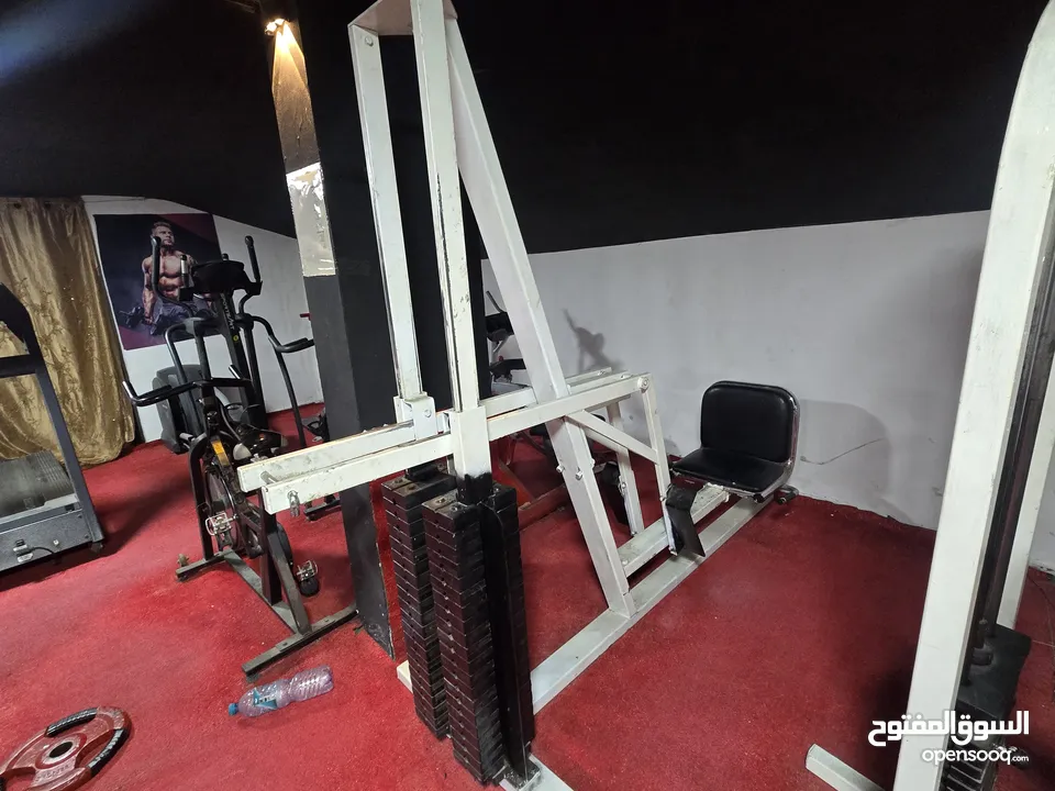 نادي رياضي كامل للبيع