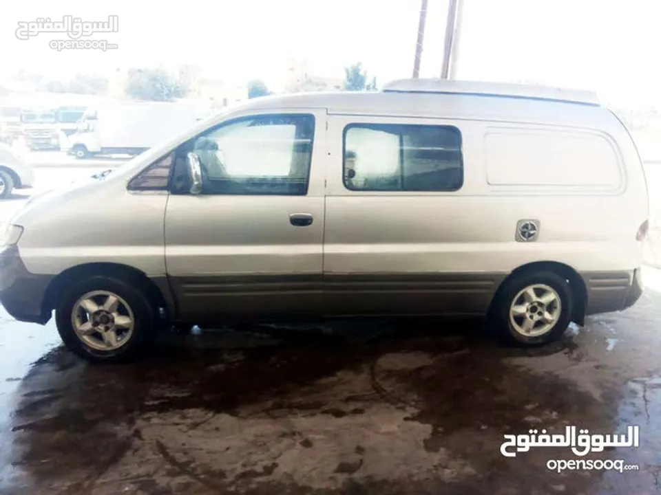 باص ستاركس 2003 للبيع