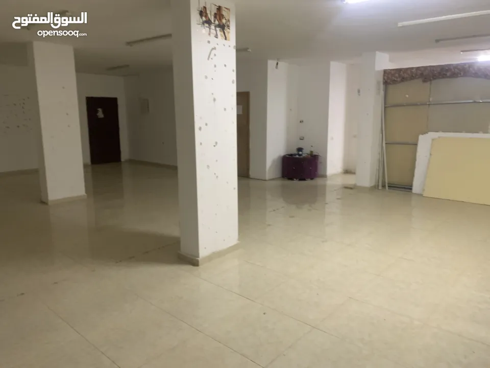 مخازن عالشارع للبيع بمساحة ما يقارب 145 متر من المالك مباشرة