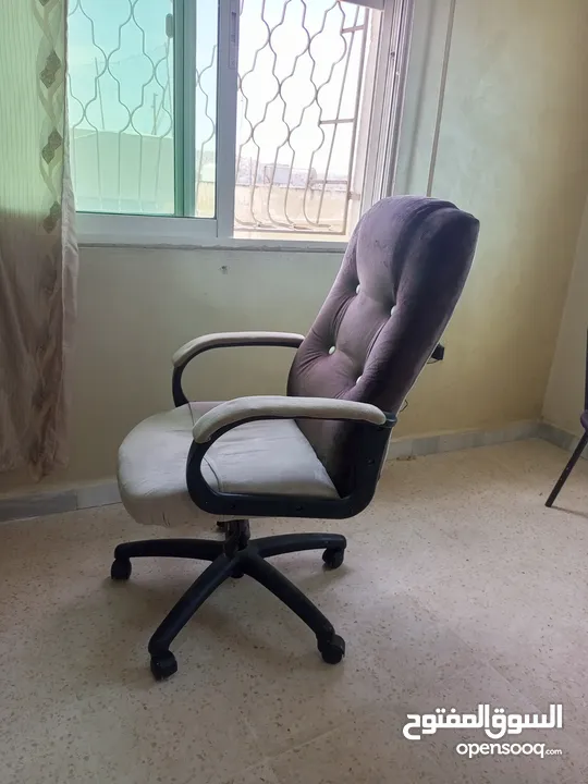 عفش بيت مستعمل نضيف بداعي السفر