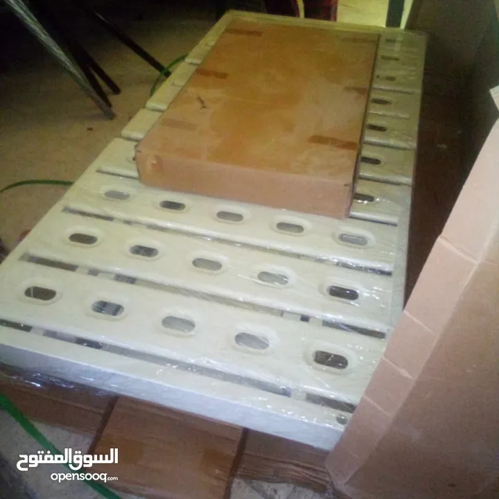سرير طبي كهربائي مستعمل للبيع