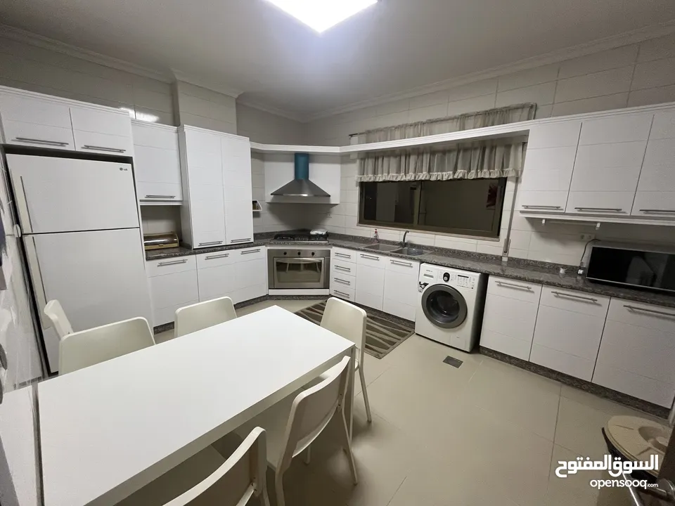 شقة 3 نوم مفروشة للايجار ( Property 40844 )-174873601