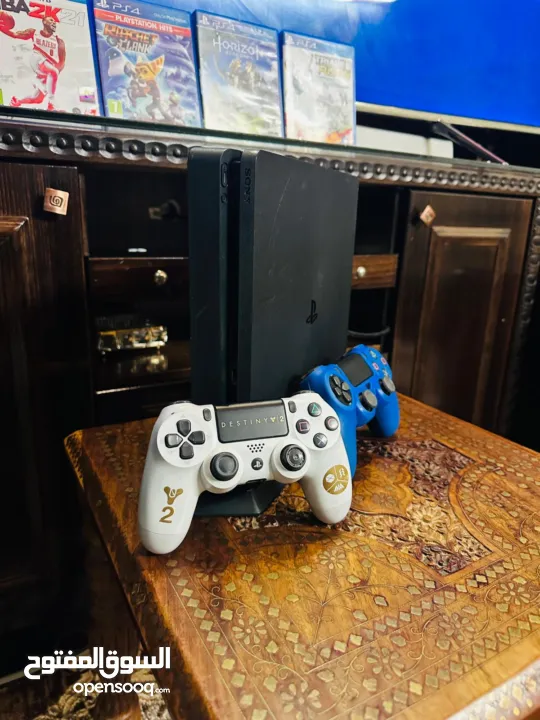 Playstation 4 Slim بلاستيشن 4 سلم
