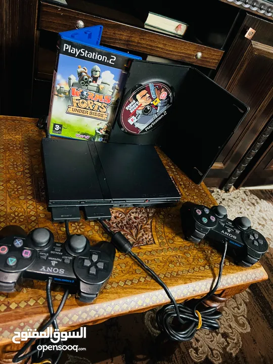 Playstation 2 Slim   بلاستيشن 2 سلم