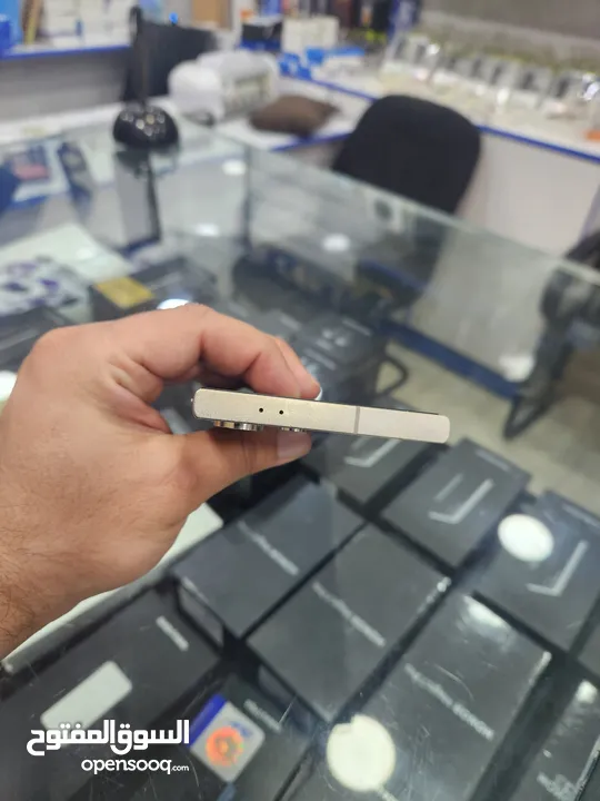 Samsung S24 ultra 256GB وارد الشرق الاوسط