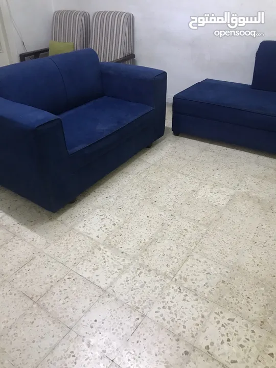 طقم كنب خشب تفصيل 9 مقاعد نظيف بحالة ممتازة