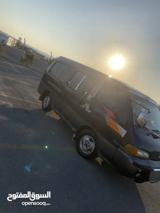 باص h100 للبيع