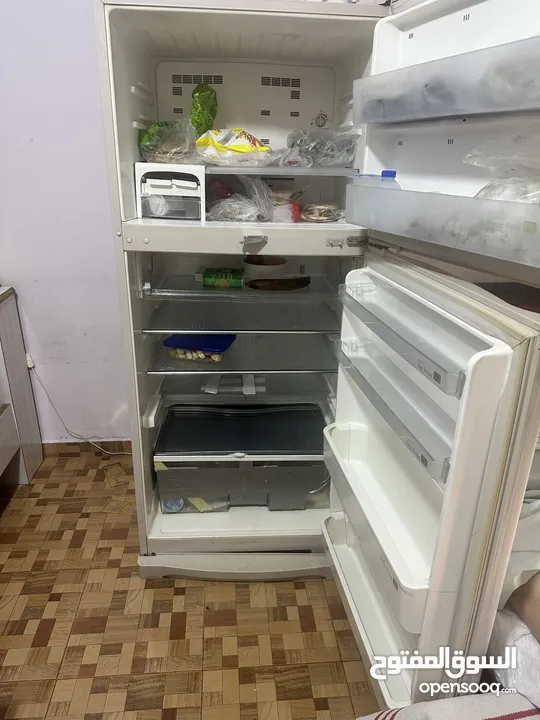 ثلاجة شارب