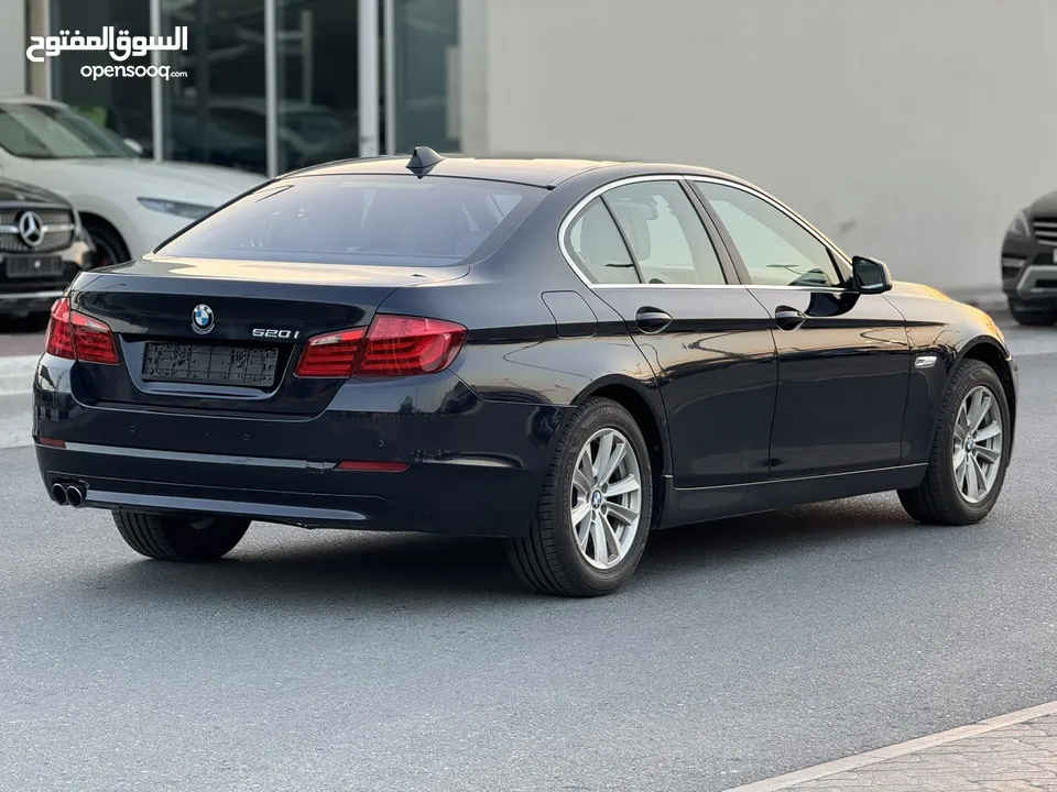 BMW520 / 2013 / clean car