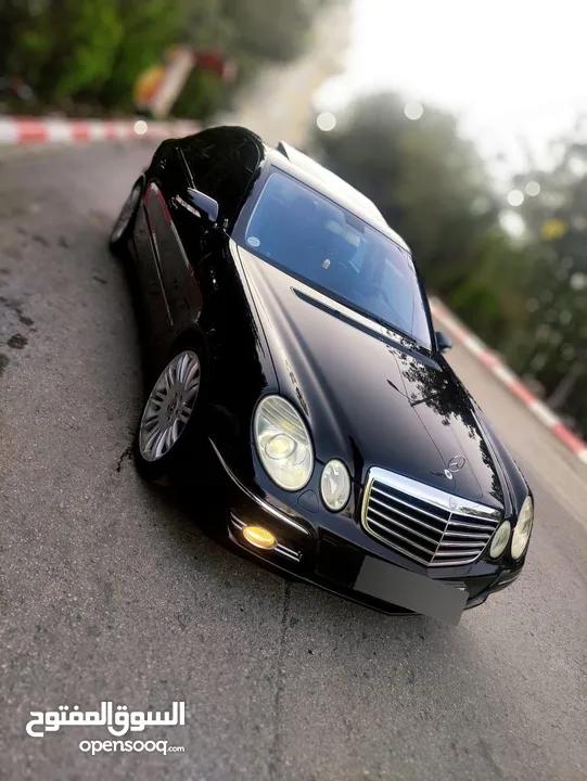MERCEDES  BENZ  E200 KOMPRESSOR