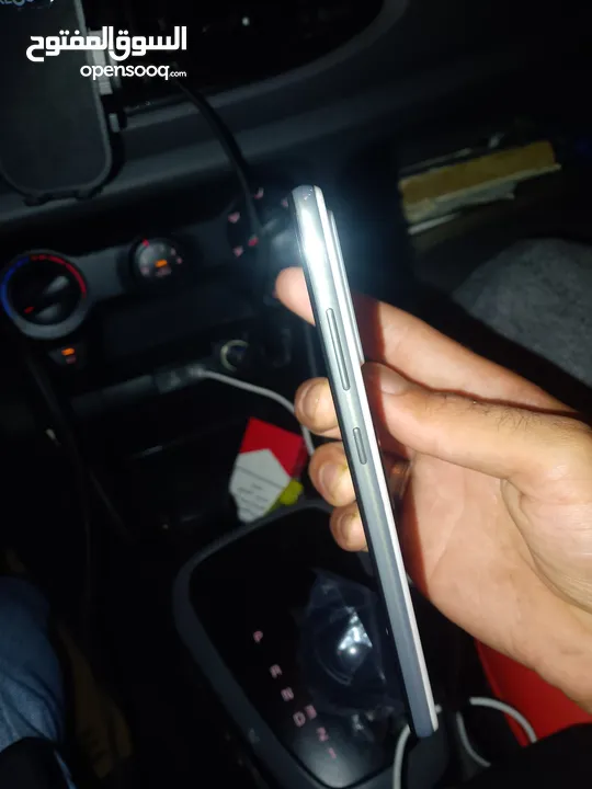 جهاز سامسونج جلاكسي A52 بحالة ممتازه