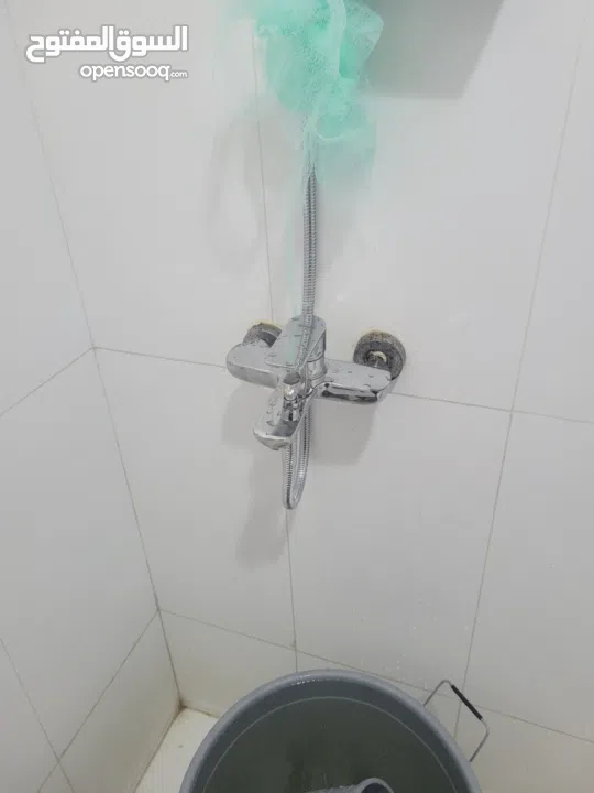 all bahrain working plumber electrician