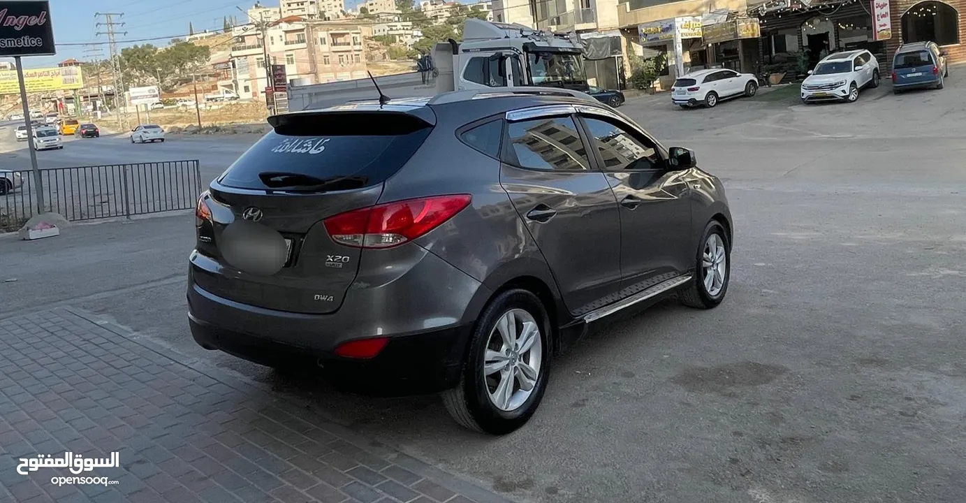 جب هونداي توسان 2012 ماتور 2000cc ديزل 4x4