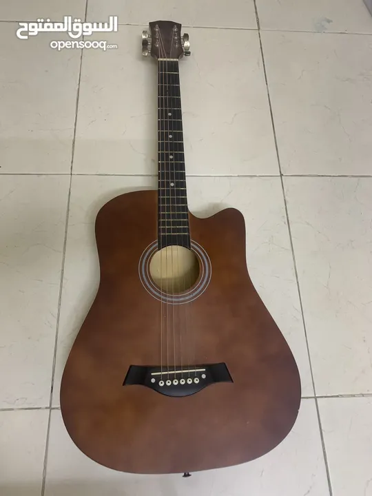 Guitar 8 ft