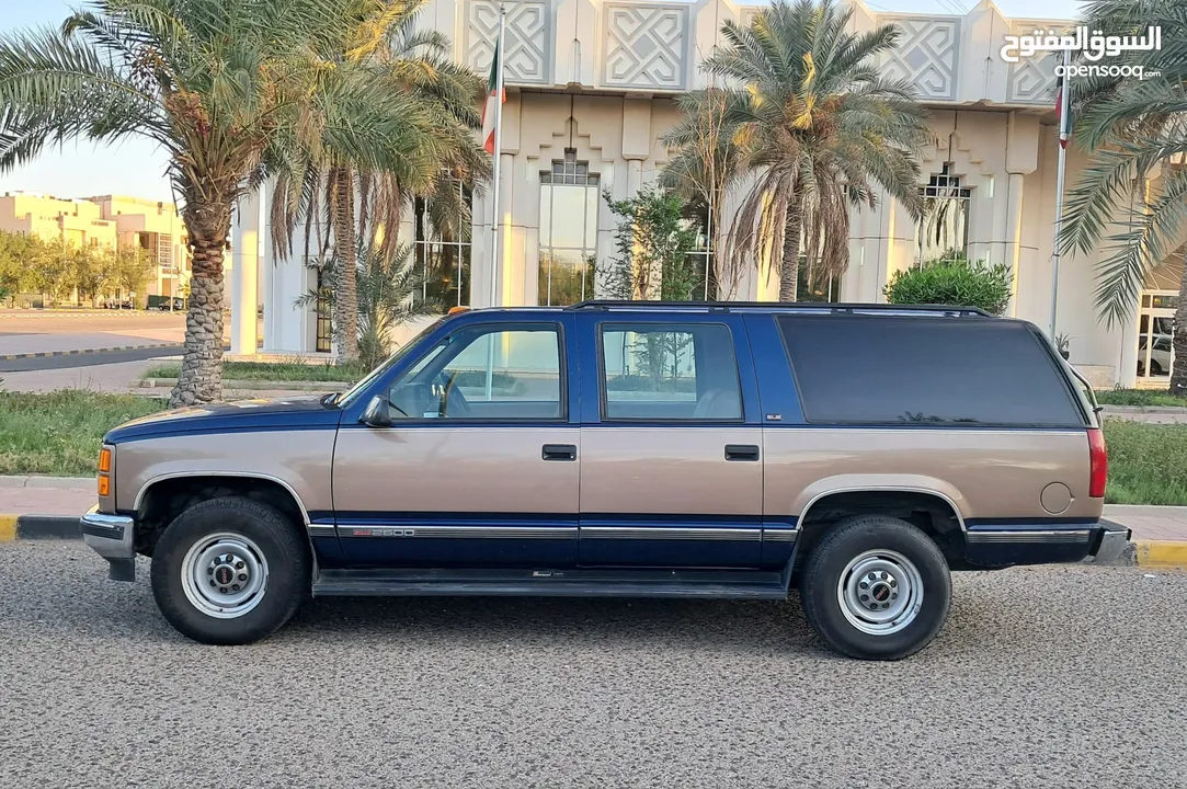 GMC Suburban SLE - 1994