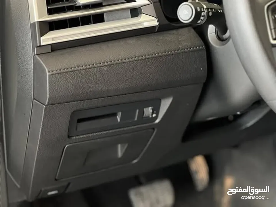 بي واي دي E3 زيرو وكالة بسعر مغري جدآ جمرك اليوم