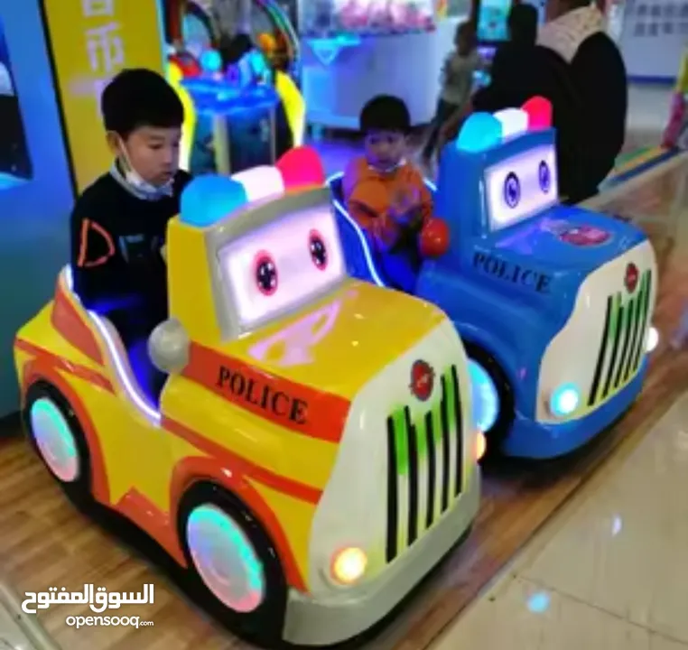 ماكينات علكة و مصاص. علكة 1500 حبة. طابات مجنونة طابات هدايا هزازات اطفال