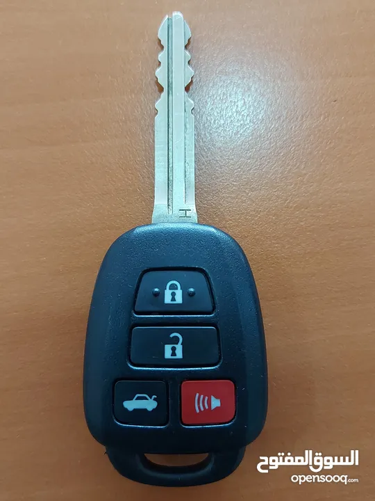 Toyota key For Sale مفتاح تويوتا للبيع