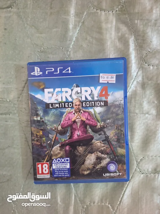ps4 slim for sale used but excellent condition mimum 10yrs life hehe