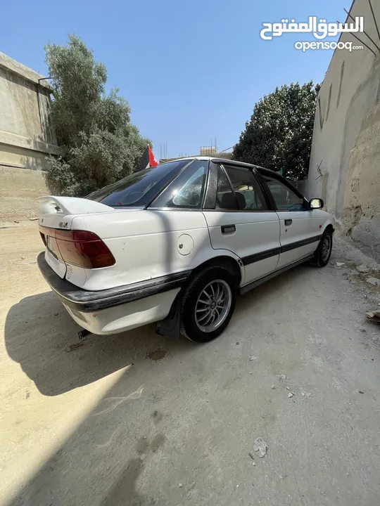 متسوبيشي لانسر 1990 للبيع