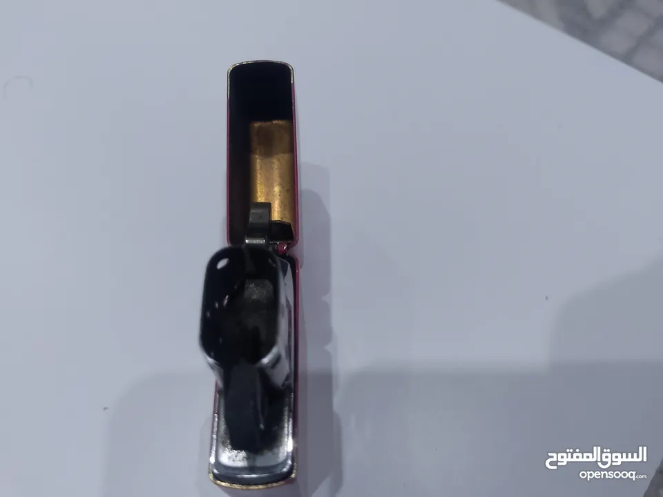 قداحه نوع وماركه زيبو بحاله جيده جدا للبيع