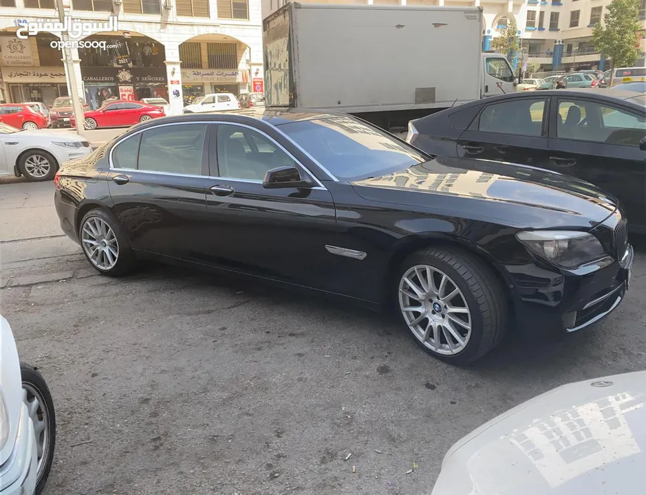 BMW موديل 2009 للبيع