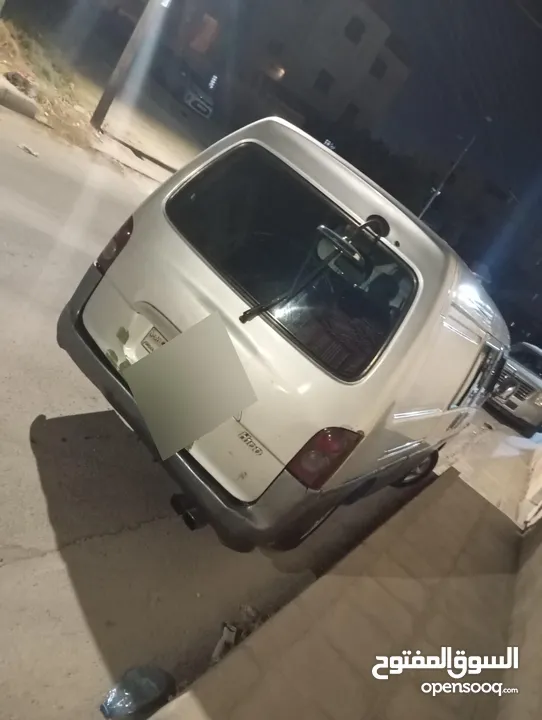 باص  H100للبيع