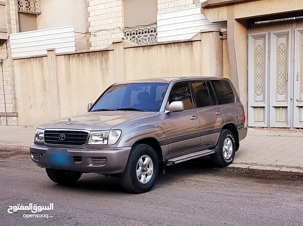 للبيع تويوتا-لاندكرزر-صالون(بازررعة)GXR-V6 ابواب-2001-دفلوك-ب50.000الف سعودي جيرعادي جديد مخزن