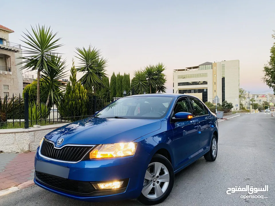سكودا رابيد 2020 فل اوتماتك ممتازة جدا وبحالة الشركة الله يبارك لصاحب النصيب..