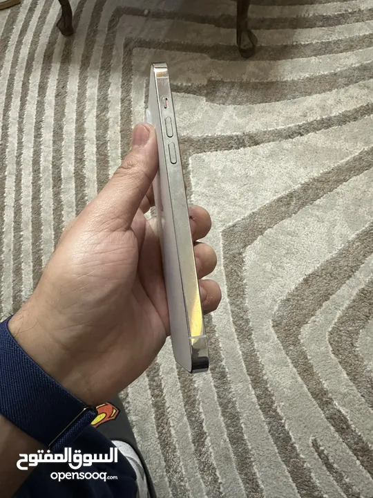 Iphone 14 pro max 128 بحالة الوكالة بطاريك 87٪؜