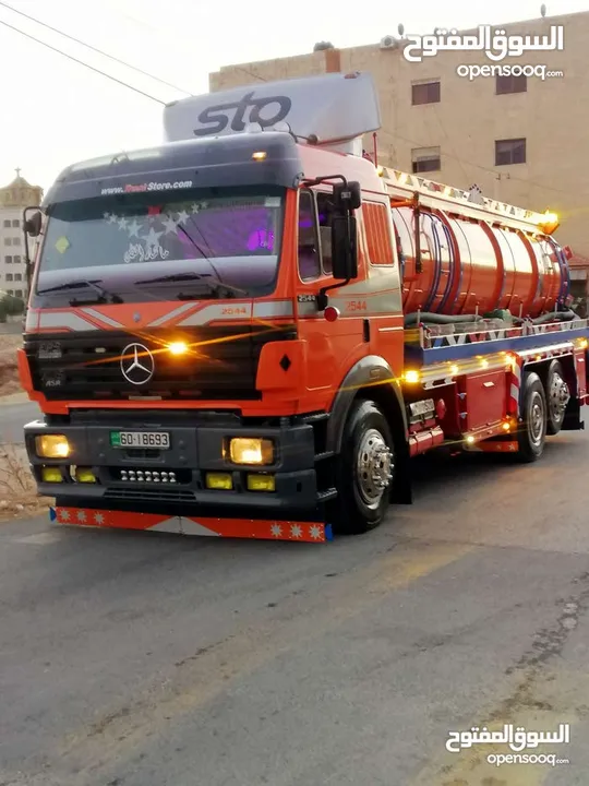 صهريج تنك نضح