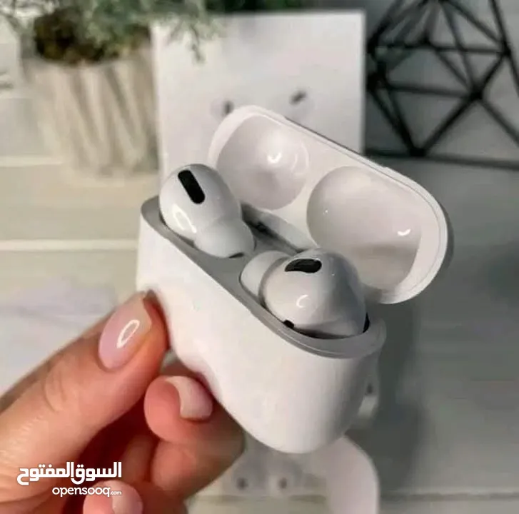 سماعة ايربودز برو 2 طبق الأصل عن الاصليه مواصفات رائعه جودة عالية وارد امريكي اصلي 100%