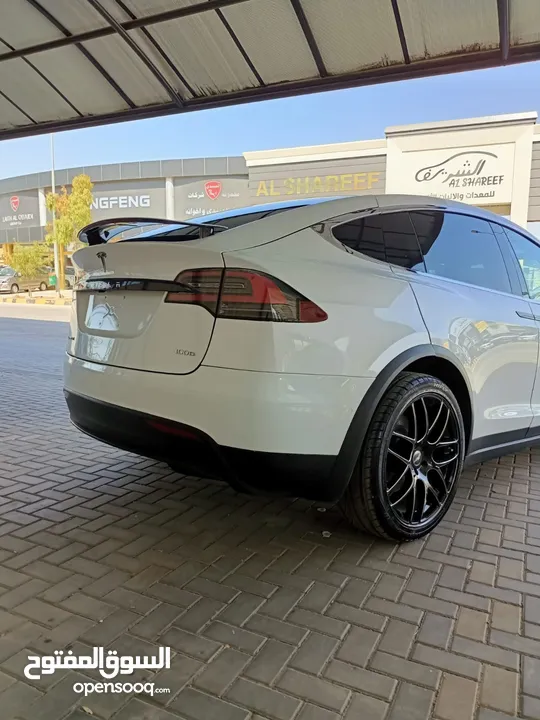 Tesla Model X - 2018