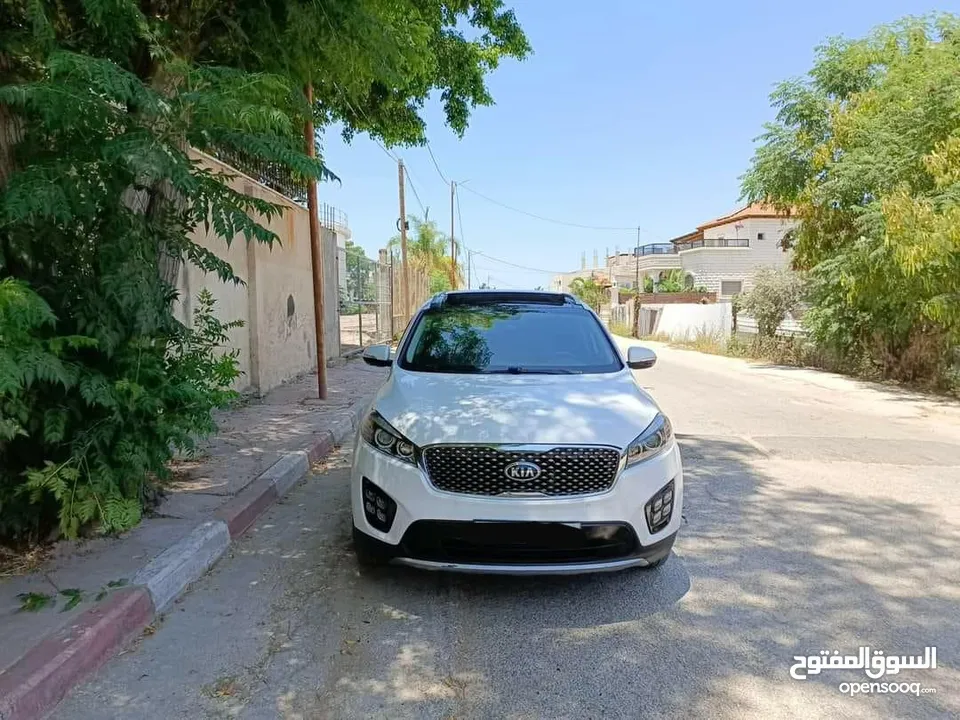 كيا سورنتو 2016