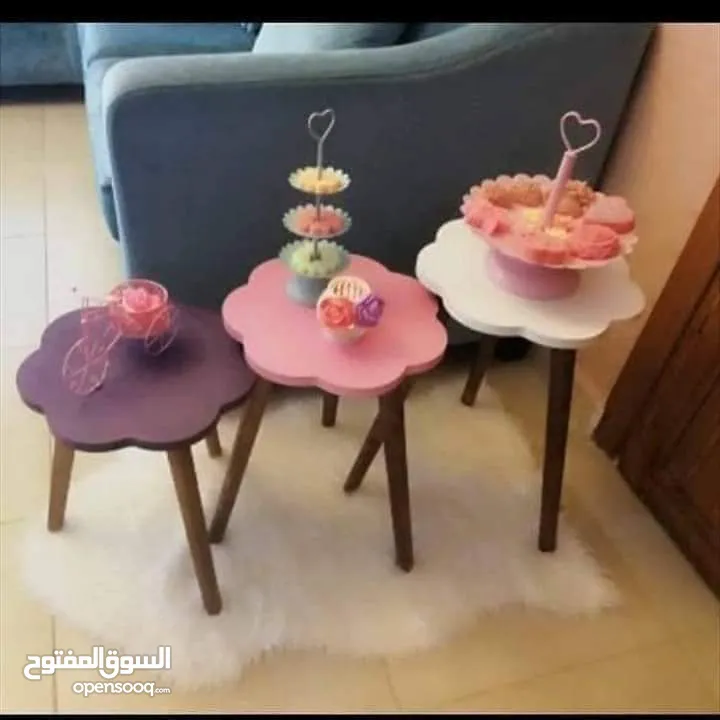 طاولات سيرفس