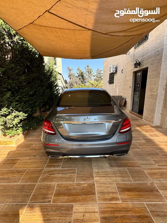 Mercedes E350e 2018 وارد الشركة غرغور و صيانة داخل الشركة