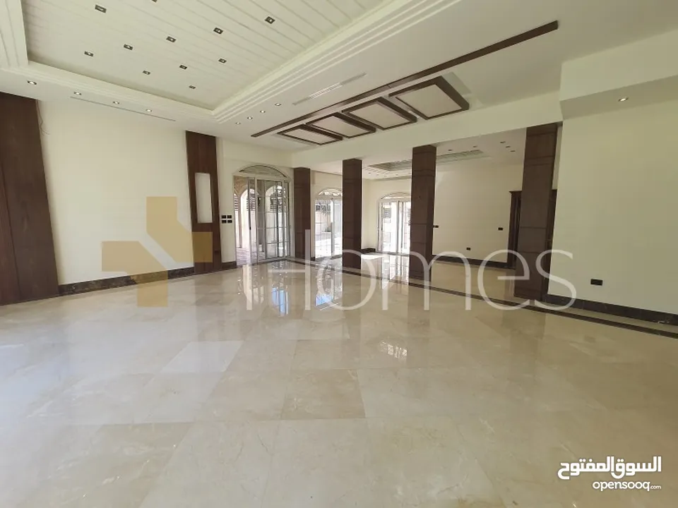فيلا للبيع في اجمل مناطق عبدون، مساحة بناء 1800م