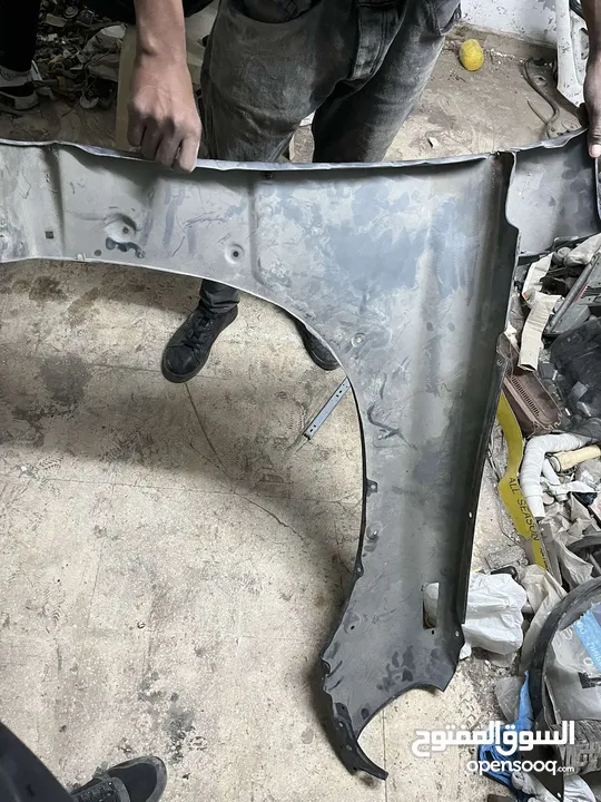 قطع مرسيدس قرش ونص