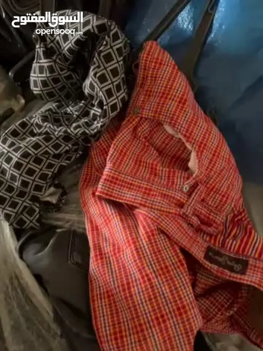 ملابس بالة للبيع المستعجل