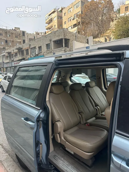 كيا كرنفال 2013