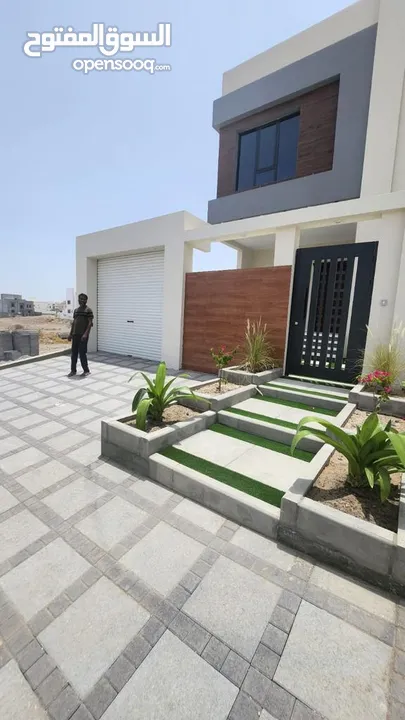 5 Bedrooms Villa for Sale in Maabilah REF:824R