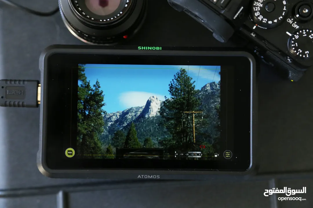شاشة لكاميرا التصوير الاحترافيه شركة Atomos